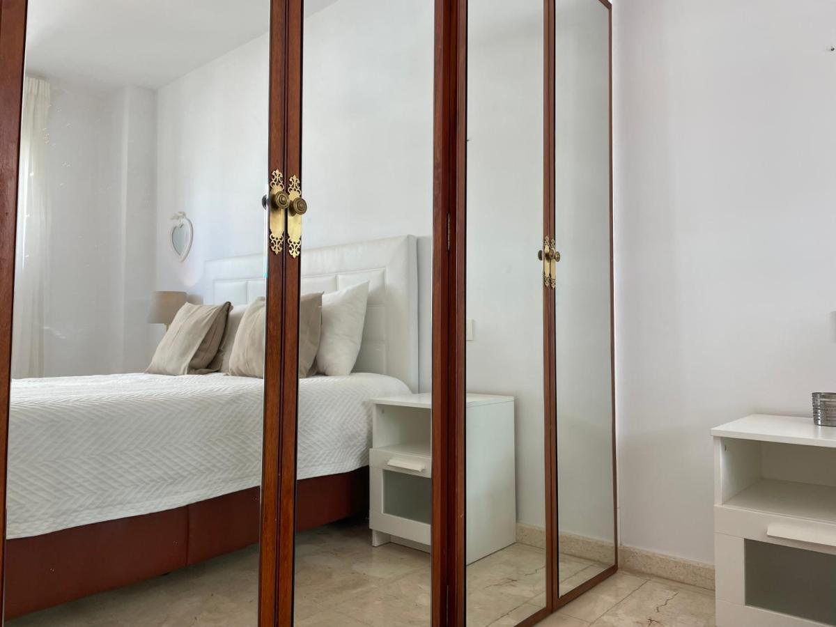 Malagadevacaciones - La Marea Apartment ภายนอก รูปภาพ