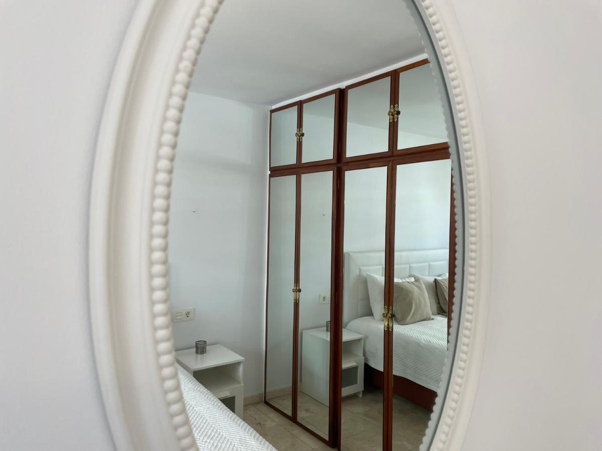 Malagadevacaciones - La Marea Apartment ภายนอก รูปภาพ