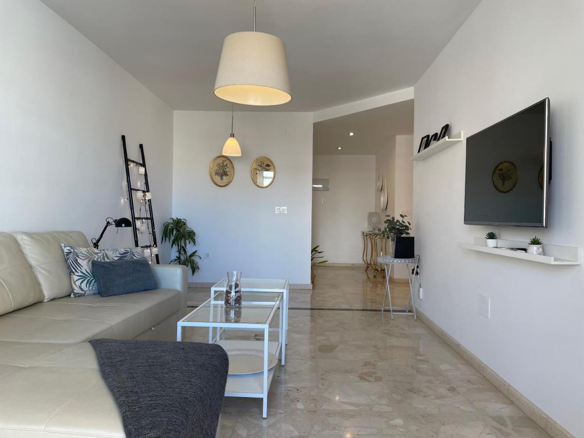 Malagadevacaciones - La Marea Apartment ภายนอก รูปภาพ